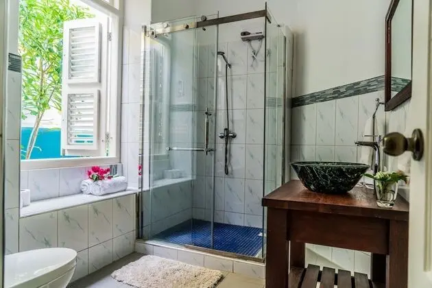 Design Tek Büyük Yataklı Oda