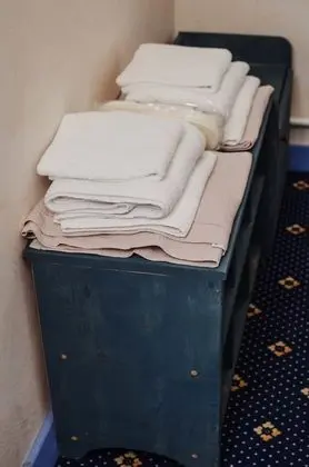 Basic İki Ayrı Yataklı Oda, Ortak Banyo