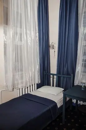 Basic İki Ayrı Yataklı Oda, Ortak Banyo
