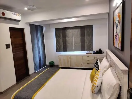 Deluxe Tek Büyük Yataklı Oda