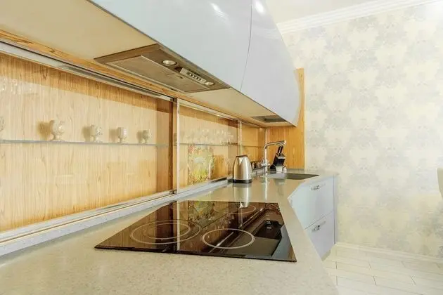 Deluxe Apart Daire, 1 Yatak Odası, Denize Sıfır (Frantsuzkyi Boulevard, 60A)