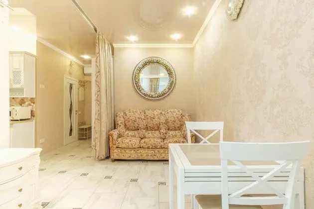 Luxury Stüdyo Süit, Denize Sıfır (5/1 Haharinske Plato Street )