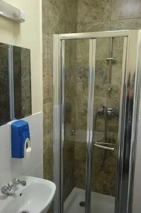 Bed in 6-bed dormitory, Shared bathroom