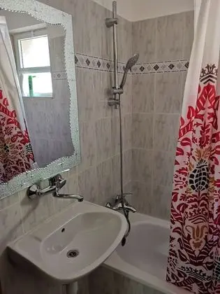 Family Apart Daire, 2 Yatak Odası, Sigara İçilmez, Bahçe Manzaralı