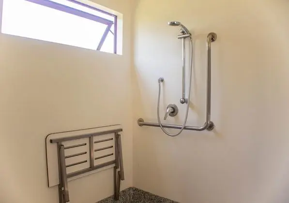 Ortak Ranzalı Oda, Karma Ranzalı Oda