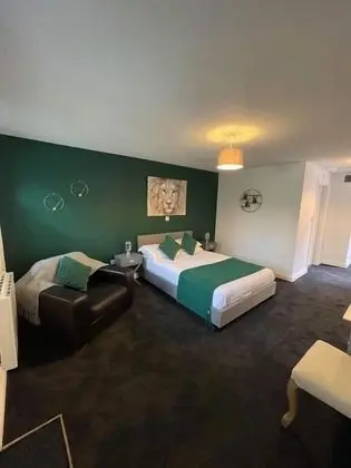 Deluxe Tek Büyük Yataklı Oda