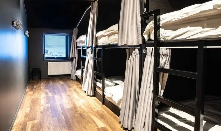 Bed in 6 Double Bed Mixed Dormitory