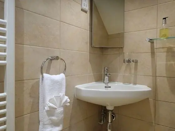 Classic Süit, Banyolu/Duşlu, Bahçe Manzaralı