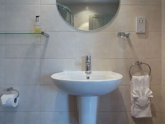 Superior Süit, Banyolu/Duşlu