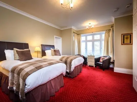 İki Ayrı Yataklı Oda, Banyolu/Duşlu