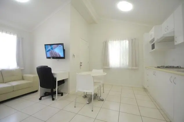 Business Stüdyo Süit, 1 Büyük (Queen) Boy Yatak, Bahçe Manzaralı (Studio Unit)
