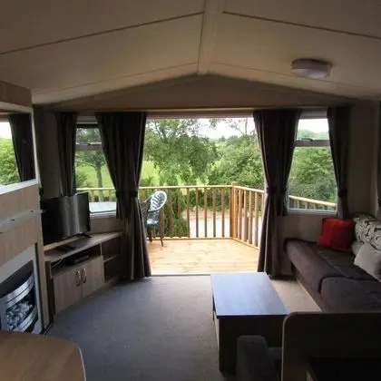 Kulübe (Caravan 1)