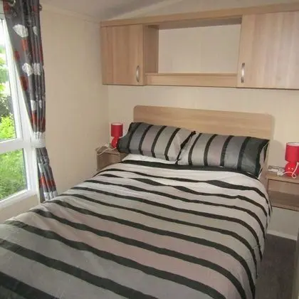 Kulübe (Caravan 1)