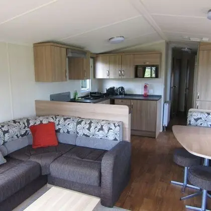 Kulübe (Caravan 1)