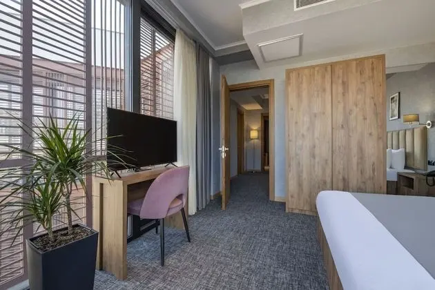 Family İki Ayrı Yataklı Oda, 1 Yatak Odası, Balkon, Şehir Manzaralı