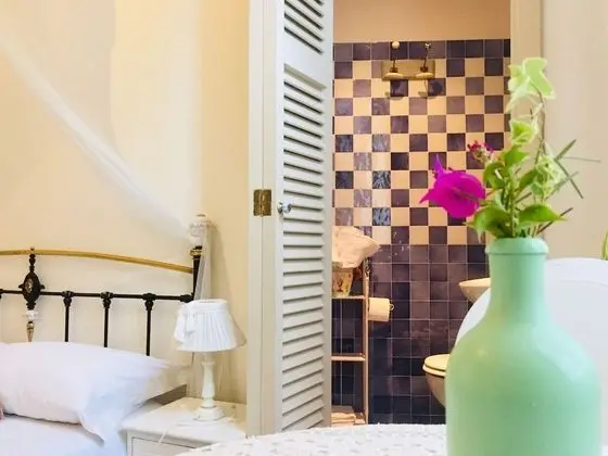 Deluxe Tek Büyük veya İki Ayrı Yataklı Oda, Banyolu/Duşlu