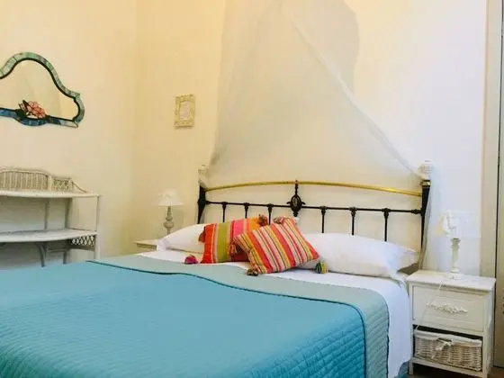 Deluxe Tek Büyük veya İki Ayrı Yataklı Oda, Banyolu/Duşlu