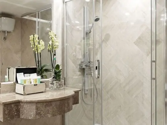 Junior Süit, Şehir Manzaralı