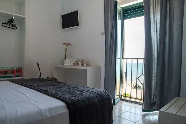Deluxe Tek Büyük veya İki Ayrı Yataklı Oda, Deniz Manzaralı