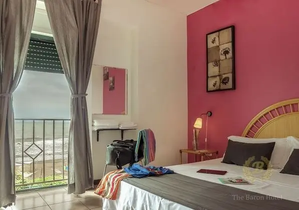 Deluxe Tek Büyük veya İki Ayrı Yataklı Oda, Deniz Manzaralı