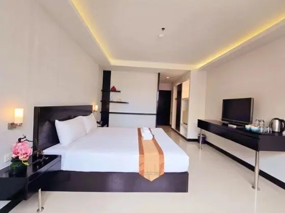 Deluxe Oda, Havuz Kullanımı