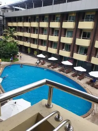 Deluxe Tek Büyük veya İki Ayrı Yataklı Oda