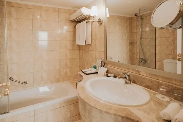 Deluxe Stüdyo Süit