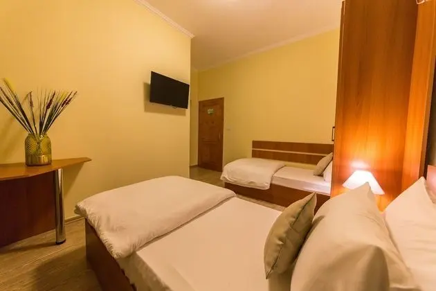 Standard Tek Büyük veya İki Ayrı Yataklı Oda, Balkon