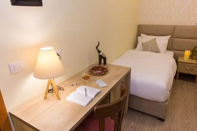 Standard Tek Büyük veya İki Ayrı Yataklı Oda, Balkon