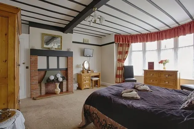 King Size Bedroom