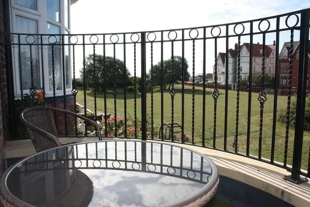 King Size Room with Balcony