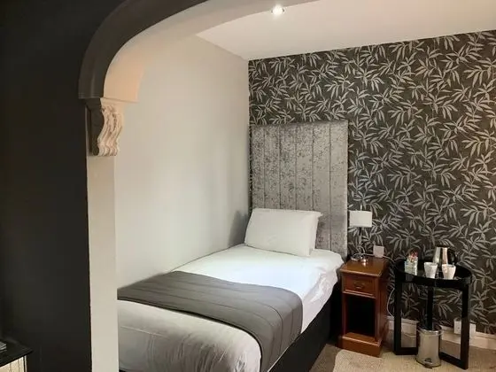 Standard Tek Kişilik Oda