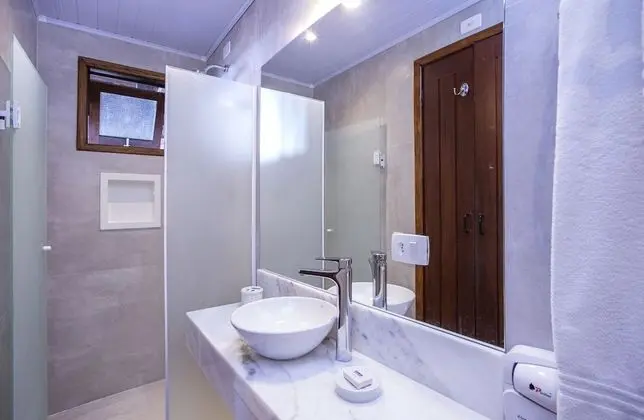 SUITE STANDARD DUPLA COM VISTA
