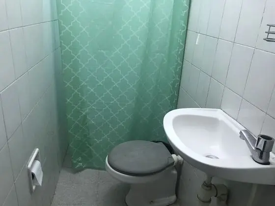 Economy Tek Büyük veya İki Ayrı Yataklı Oda (Ar Condicionado)
