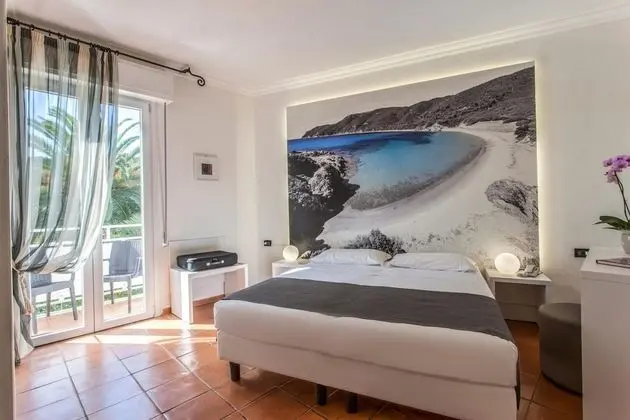 Tek Büyük Yataklı Oda, Balkon