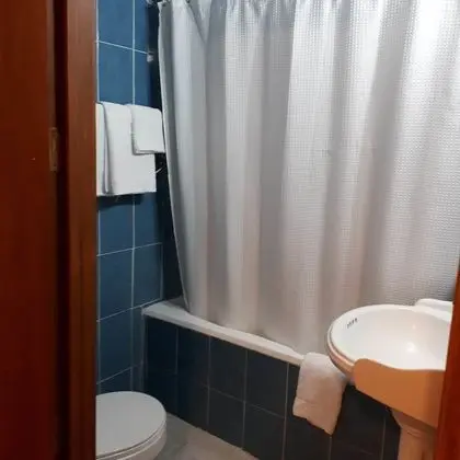 Dört Kişilik Oda, 2 Çift Kişilik Yatak