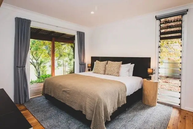 Luxury Villa (Banksia)