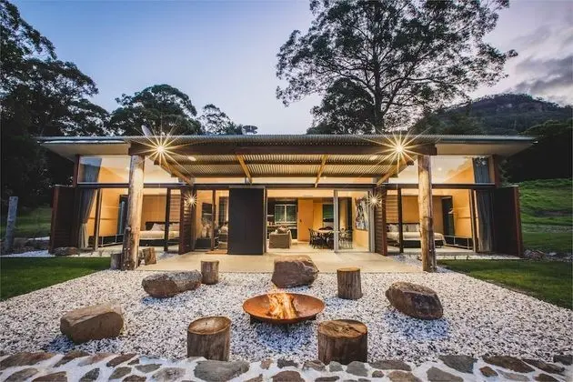 Luxury Villa (Willow)