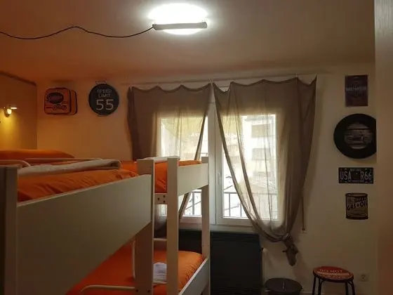 Dört Kişilik Oda