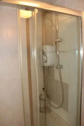 İki Ayrı Yataklı Oda (4th Floor, No Lift)