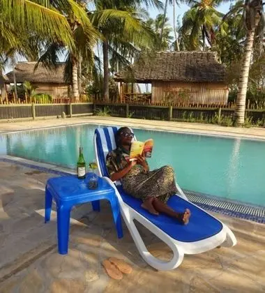 Deluxe Tek Büyük Yataklı Oda, 1 Yatak Odası, Sigara İçilmez, Havuz Kenarı