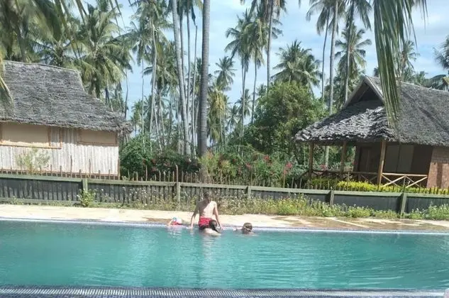 Deluxe Tek Büyük Yataklı Oda, 1 Yatak Odası, Sigara İçilmez, Havuz Kenarı