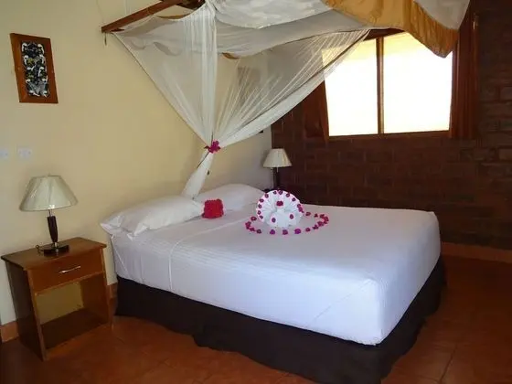 Deluxe Tek Büyük Yataklı Oda, 1 Yatak Odası, Sigara İçilmez, Havuz Kenarı