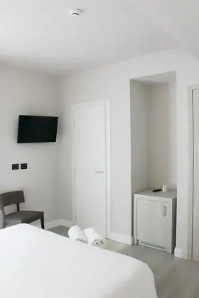 Classic Tek Büyük veya İki Ayrı Yataklı Oda
