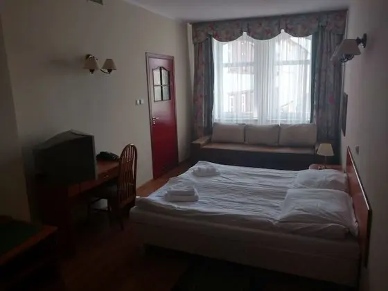 Comfort Tek Büyük Yataklı Oda