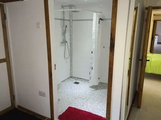 Family Oda, Banyolu/Duşlu, Bahçe Manzaralı (Shower)