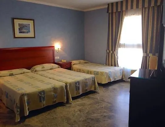 Family Üç Kişilik Oda