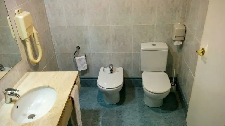 Superior Büyük Yataklı Tek Kişilik Oda