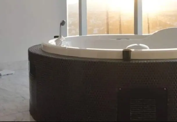 Presidential Süit, Sıcak Su Küveti, Şehir Manzaralı