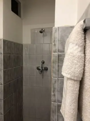 Basic Oda, Sigara İçilebilir